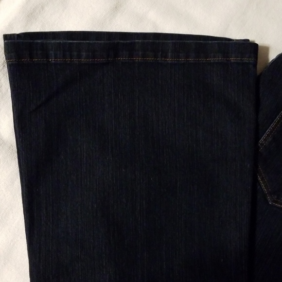 Lane Bryant Size 20 Flare Blue Jeans Tummy Tech - Picture 3 of 5